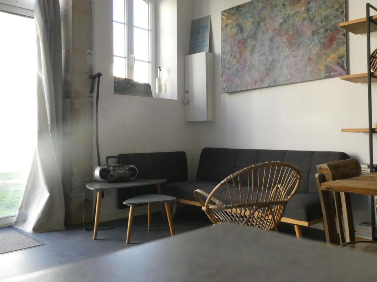 La Canetterie Dole Exterior foto
